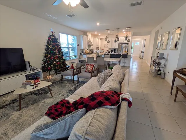 $3,000 | 901 Sabal Breeze Lane, Apopka, FL 32703