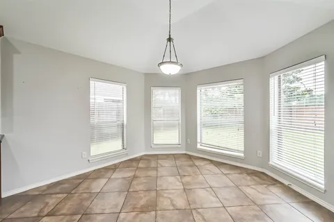 $320,000 | 15922 Azalea Shores Court, Houston, TX 77044
