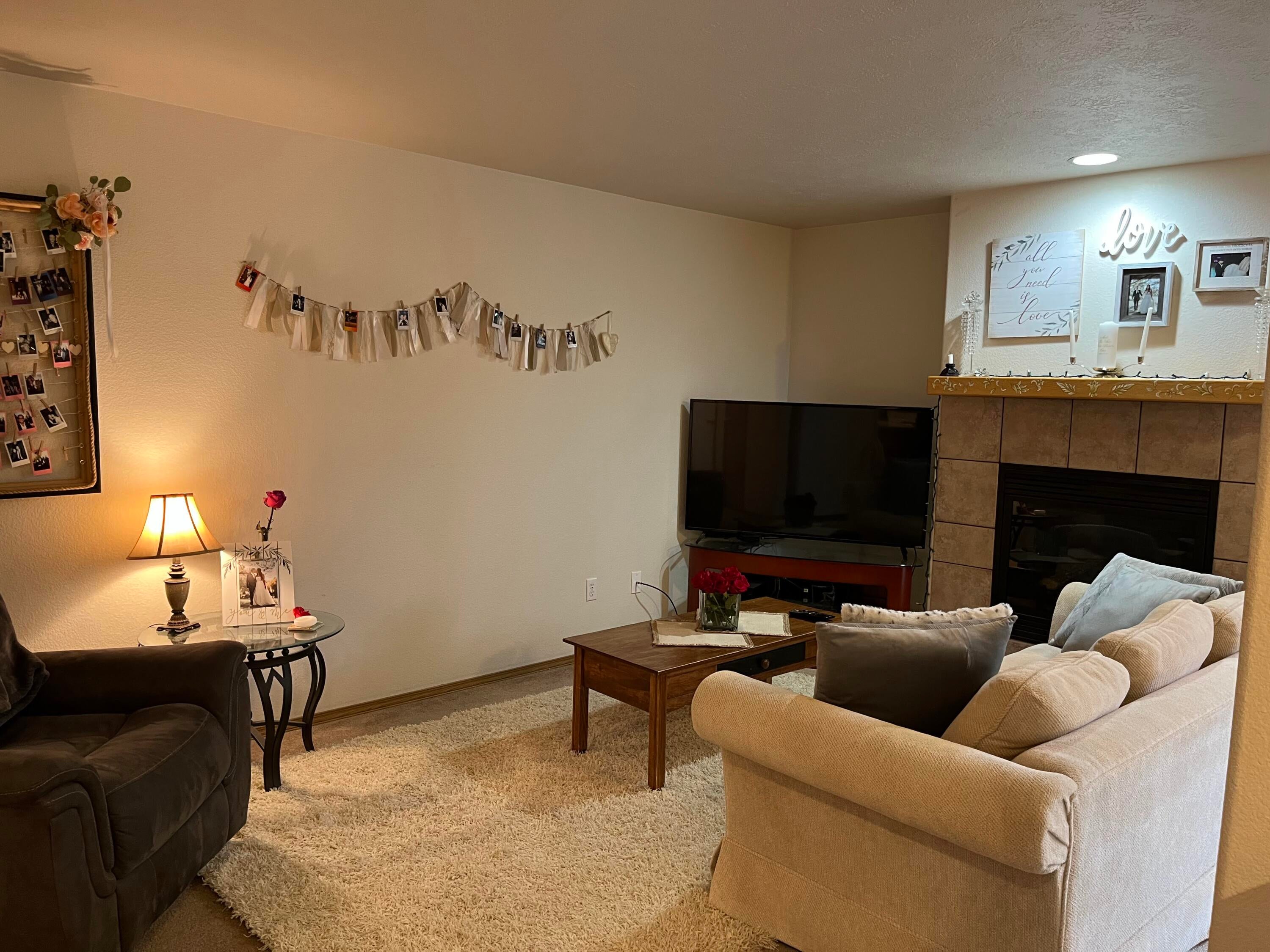 1440 Southwest 16th Street Redmond, OR 97756 - Photo 8 of 30 Living room with gas fireplace.