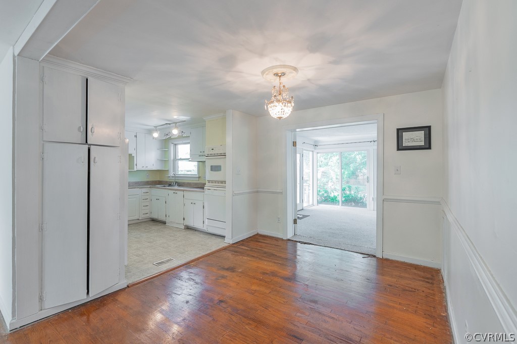2704 Dancer Road Henrico, VA 23294 - Photo 6 of 14 Gallery Image 6