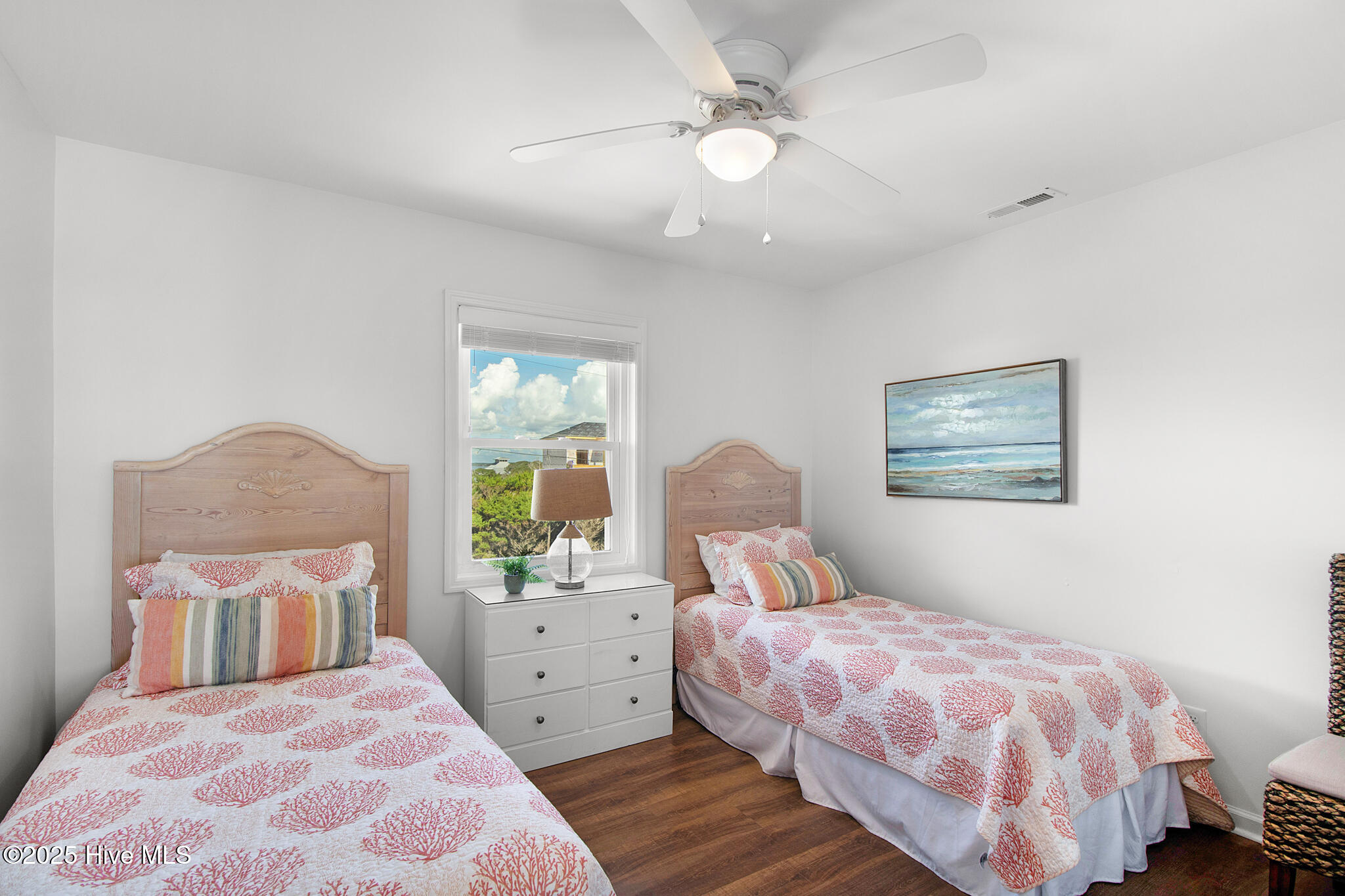 1819 Salter Path Road Indian Beach, NC 28512 - Photo 27 of 68 Guest bedroom 1