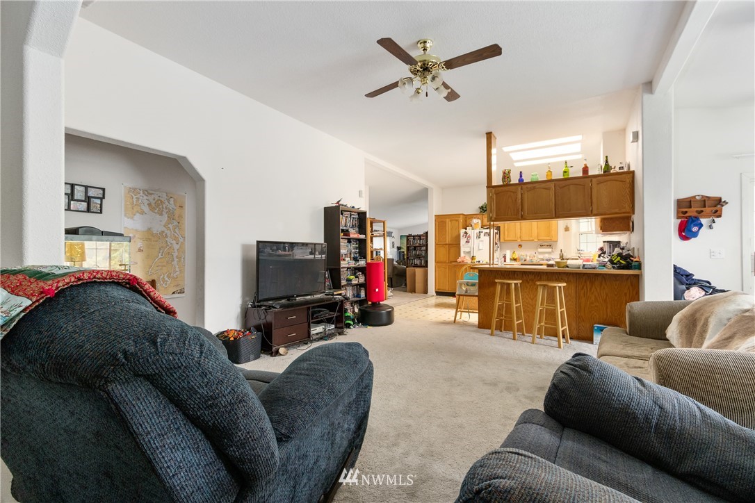2315 Whiteman Road Southwest Lakebay, WA 98349 - Photo 13 of 37