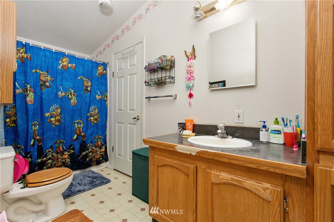 2315 Whiteman Road Southwest Lakebay, WA 98349 - Photo 24 of 37
