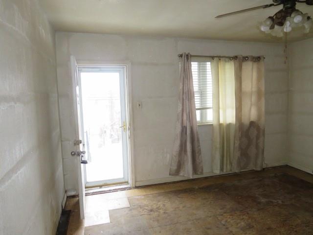 78 Highland Avenue McKees Rocks, PA 15136 - Photo 4 of 16 Gallery Image 4