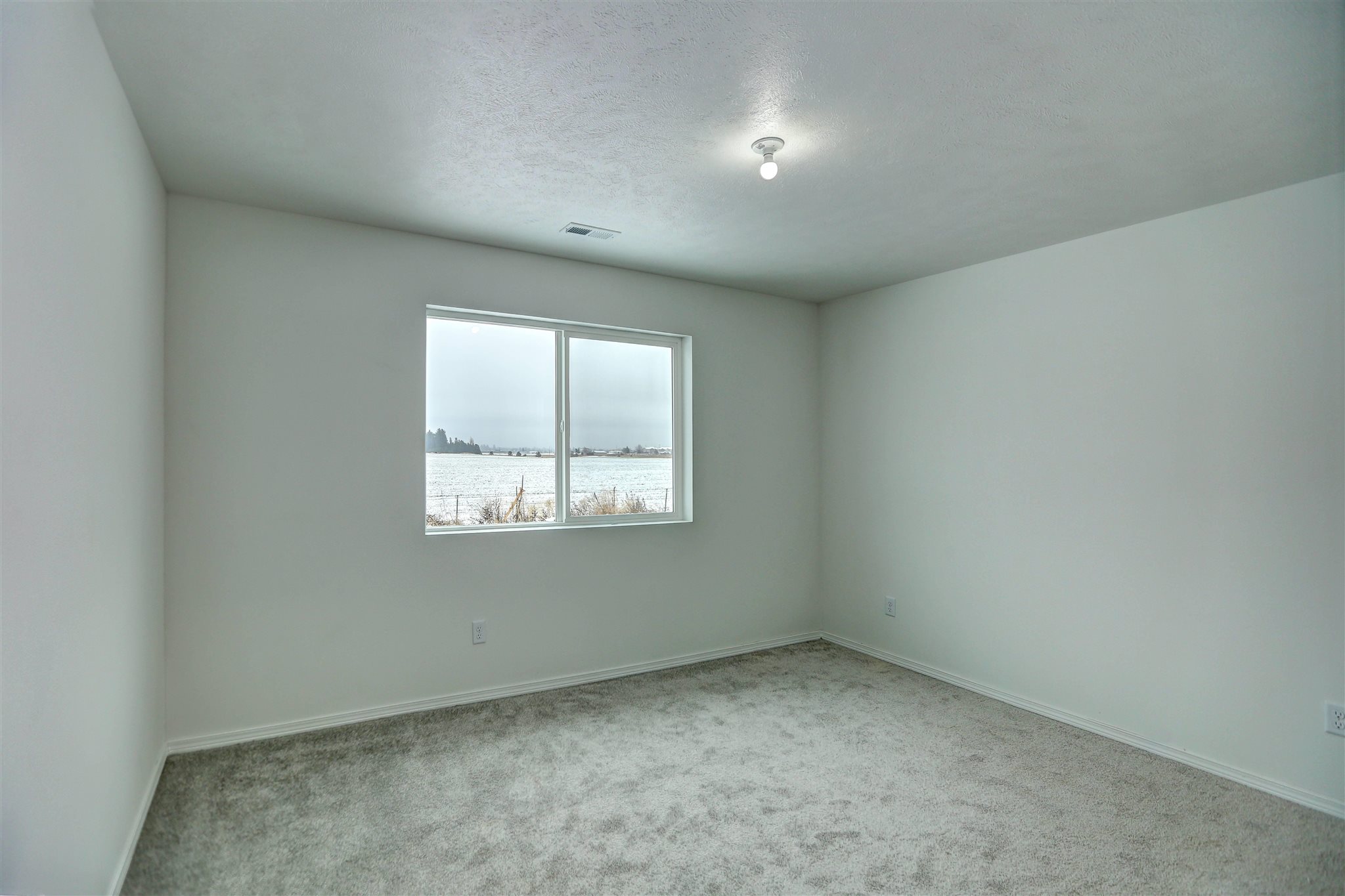 7906 South Rye Lane Cheney, WA 99004 - Photo 14 of 21