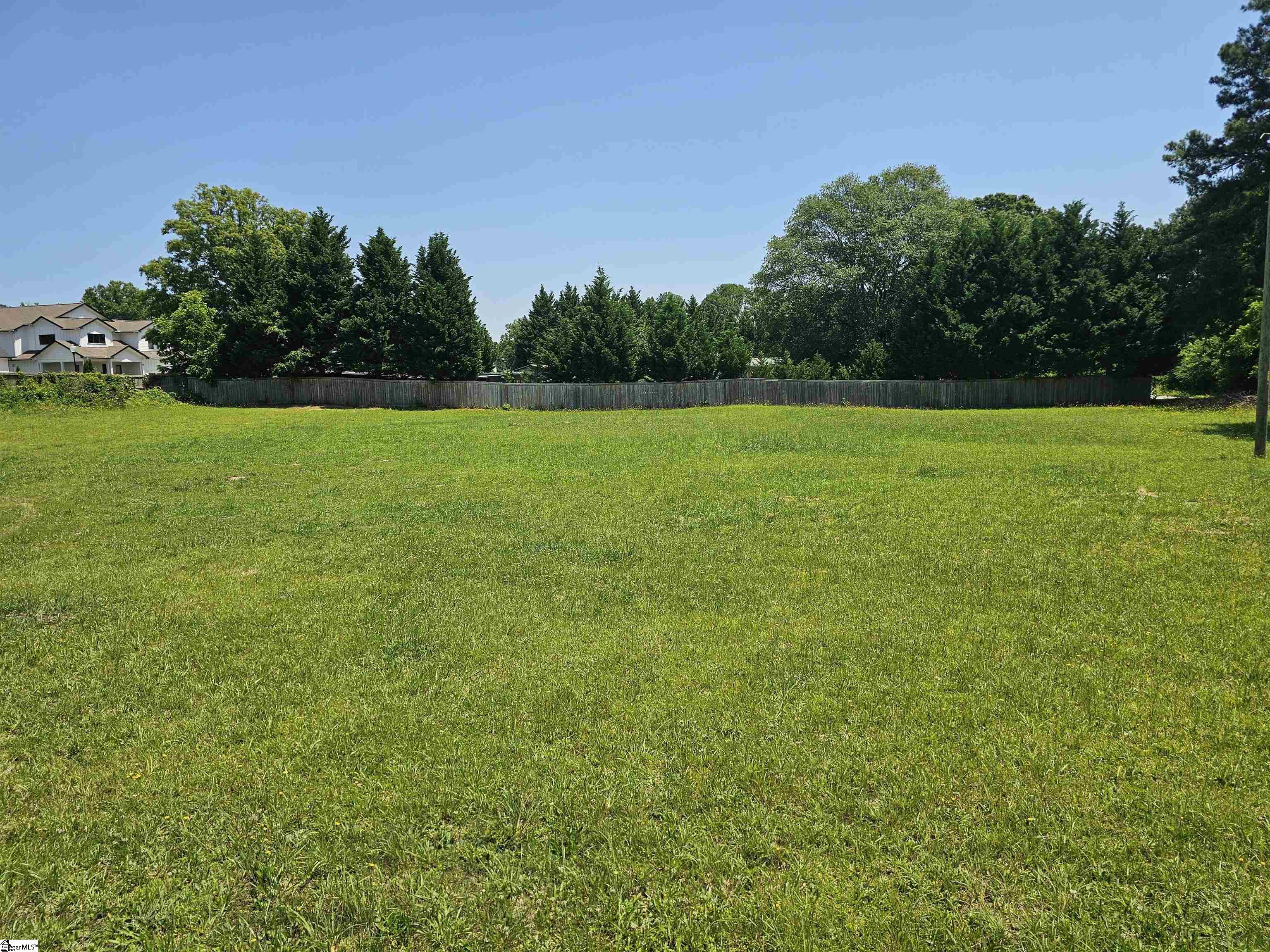 1611 Roper Mountain Road Greenville, SC 29615 - Photo 2 of 5