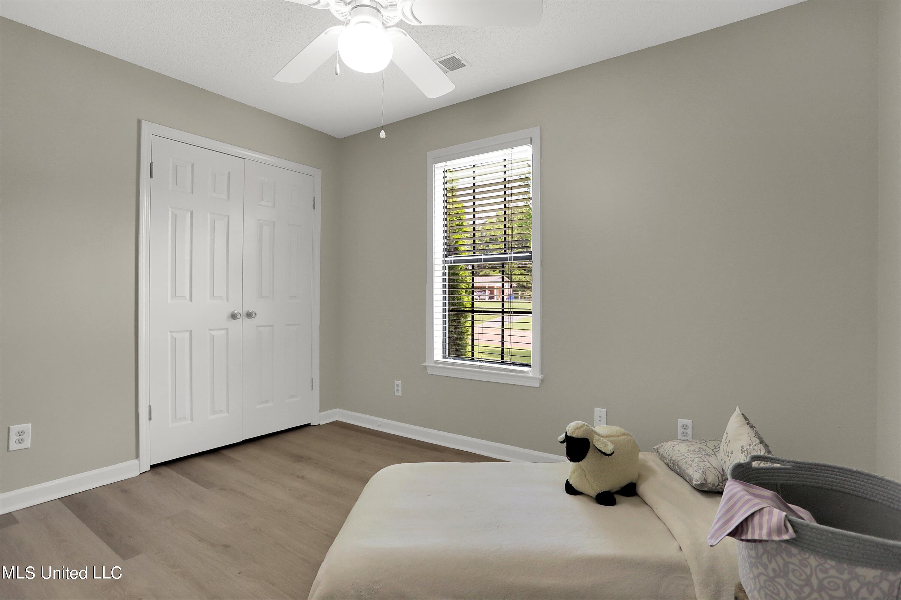 10051 Goodman Road Olive Branch, MS 38654 - Photo 21 of 30 Bedroom 2