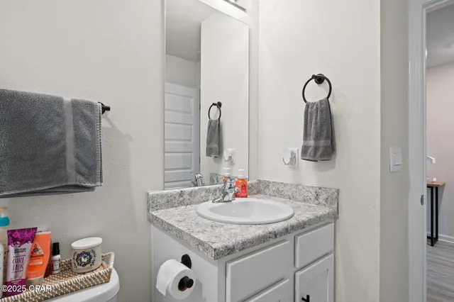 $2,000 | 4873 Shurer Lane, Panama City, FL 32404