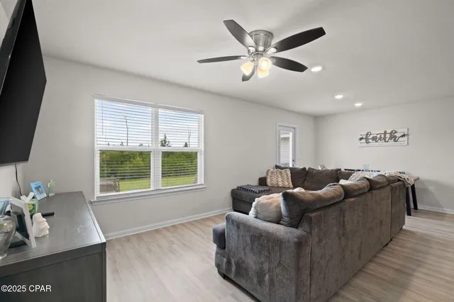 $2,000 | 4873 Shurer Lane, Panama City, FL 32404