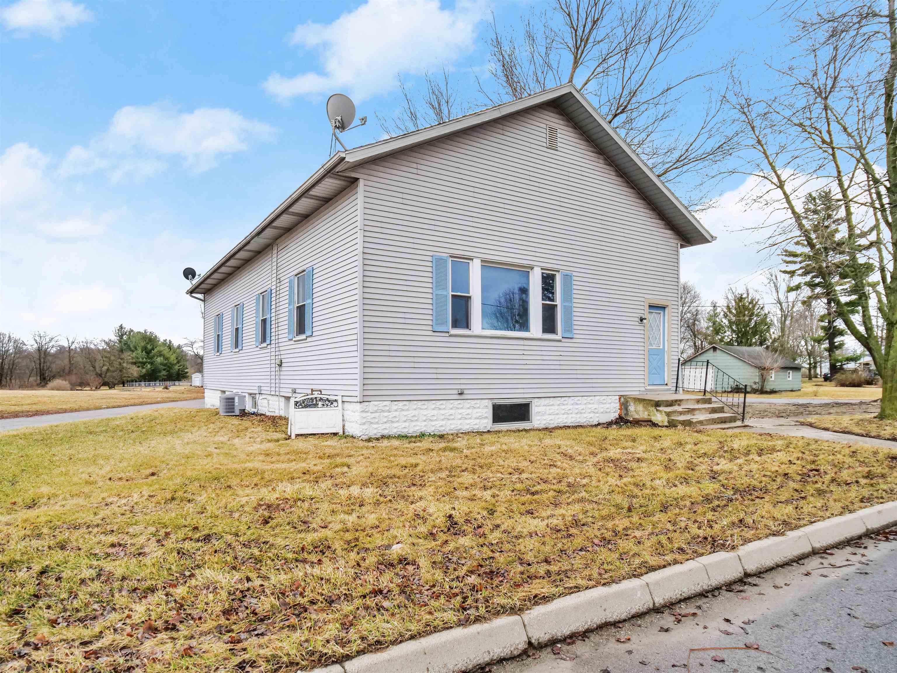 304 Main Street Monroeville, IN 46773 - Photo 1 of 25