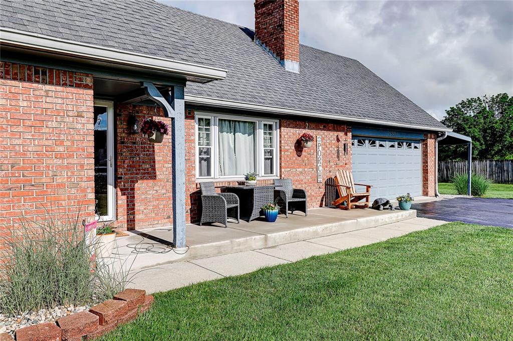 7837 Trotter Road Camby, IN 46113 - Photo 4 of 41 Gallery Image 4