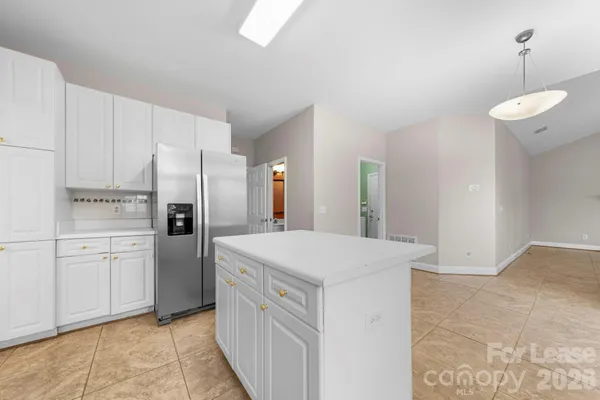 $2,900 | 214 Southern Cross Lane, Matthews, NC 28105