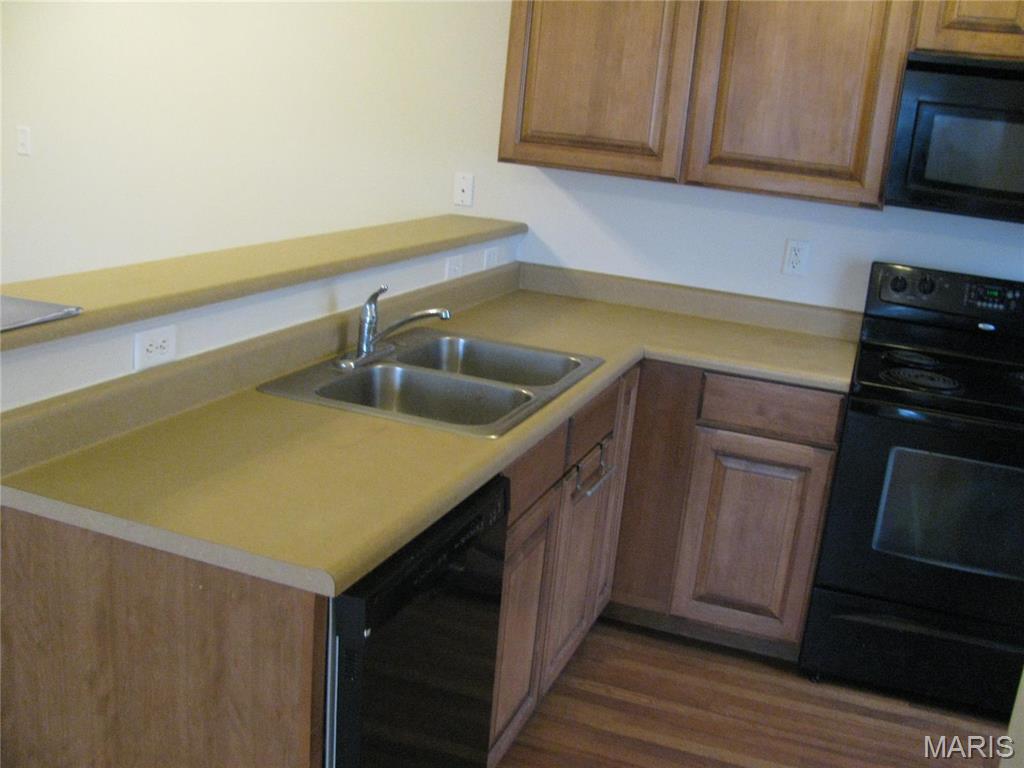 194 Brandy Mill Circle, Unit H High Ridge, MO 63049 - Photo 7 of 16