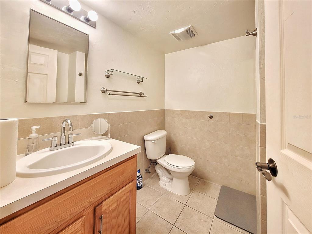 1220 Southwest 1 Avenue, Unit 209 Gainesville, FL 32601 - Photo 16 of 16