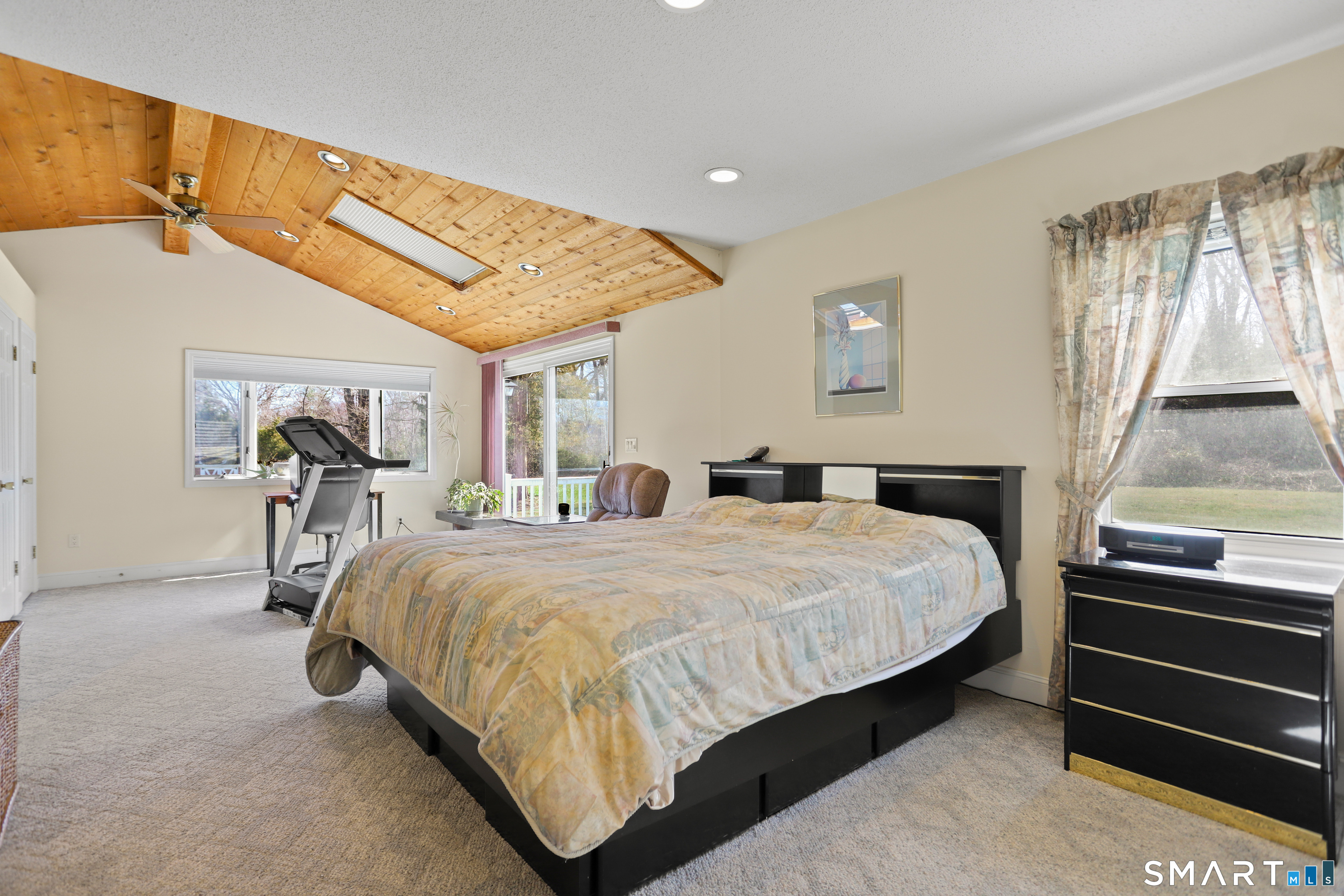 7 Cedar Crest Road Trumbull, CT 06611 - Photo 14 of 30