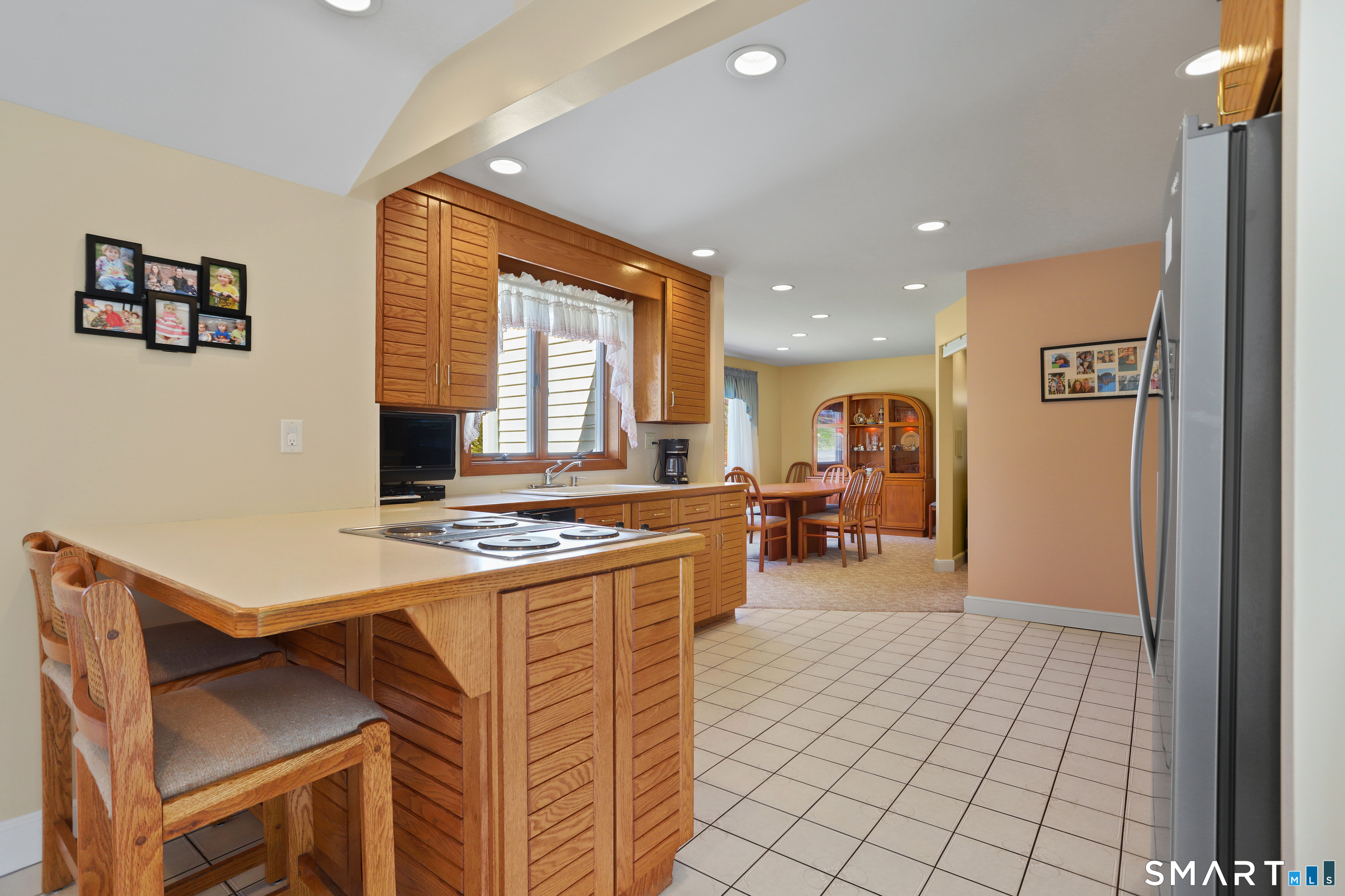 7 Cedar Crest Road Trumbull, CT 06611 - Photo 4 of 30