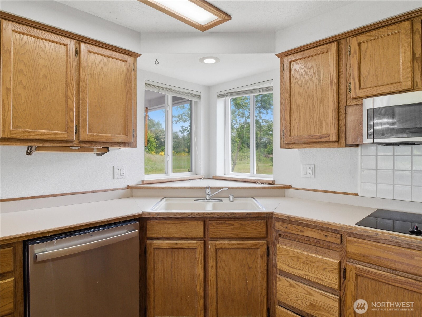 16840 Flume Road Southeast Yelm, WA 98597 - Photo 13 of 40