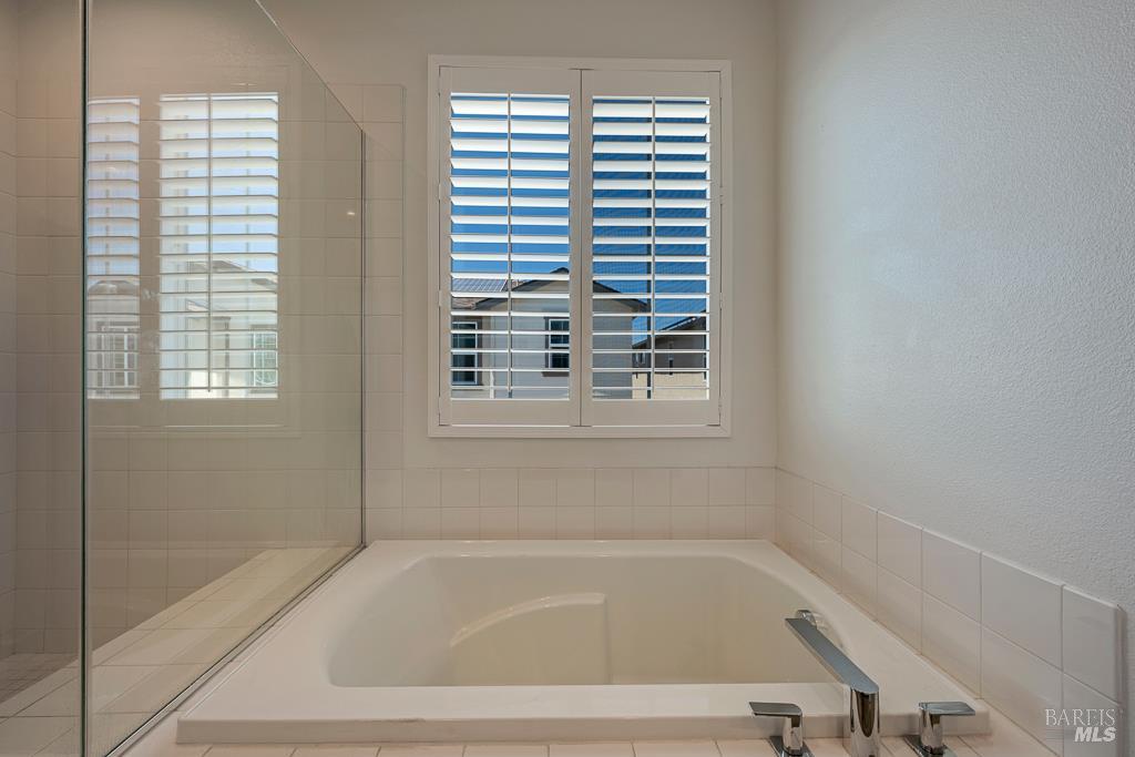 2773 Bellevue Ranch Santa Rosa, CA 95407 - Photo 13 of 24 Bath 1