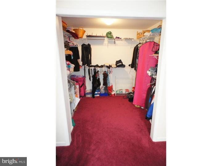 9354 Annapolis Road Philadelphia, PA 19114 - Photo 17 of 21 Closet