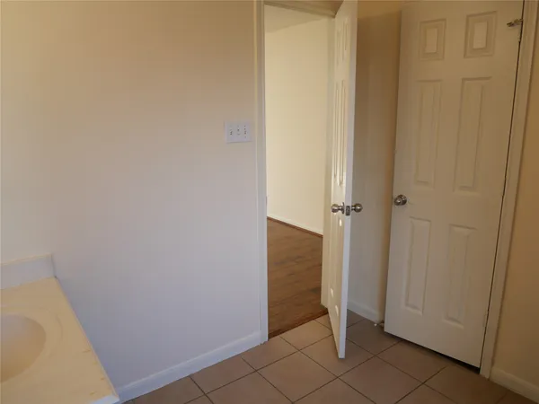 an empty room with an entrance