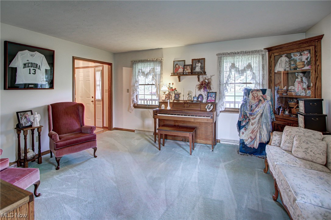 3970 Poe Road Medina, OH 44256 - Photo 8 of 35 Gallery Image 8