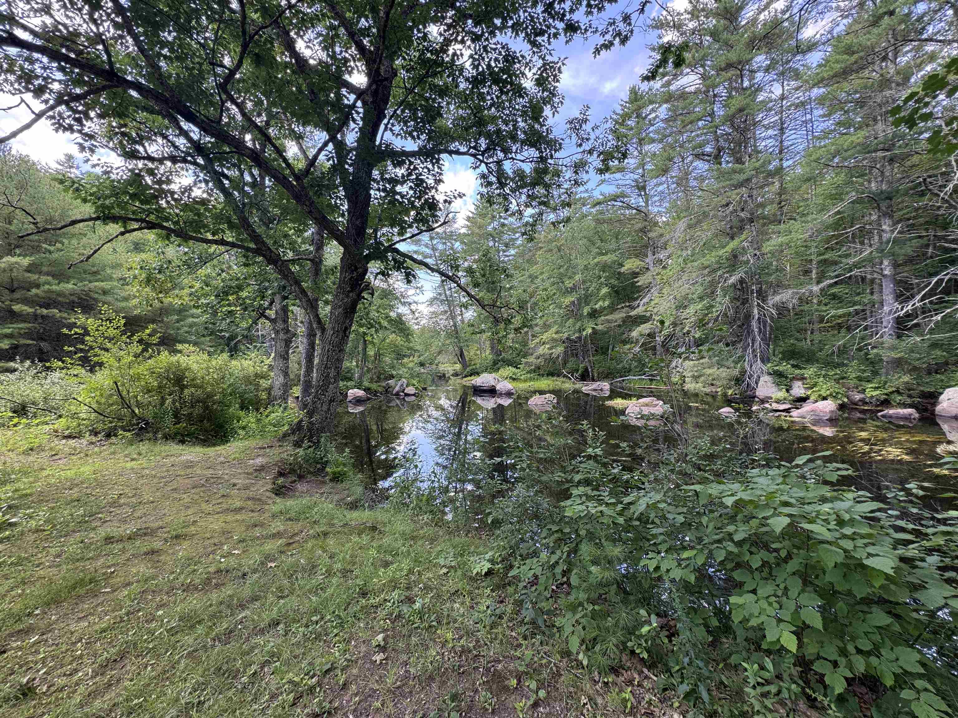 140 Parker Mountain Road Barrington, NH 03825 - Photo 6 of 12