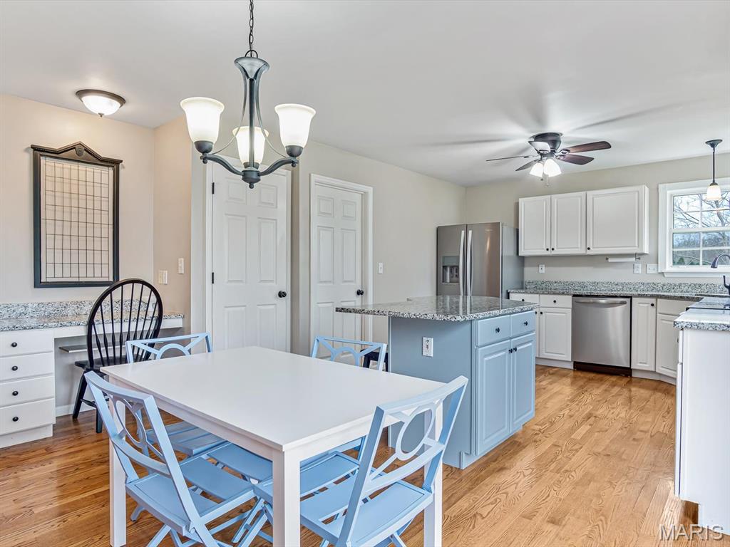 425 Deer Creek Road O'Fallon, IL 62269 - Photo 12 of 36 Gallery Image 12