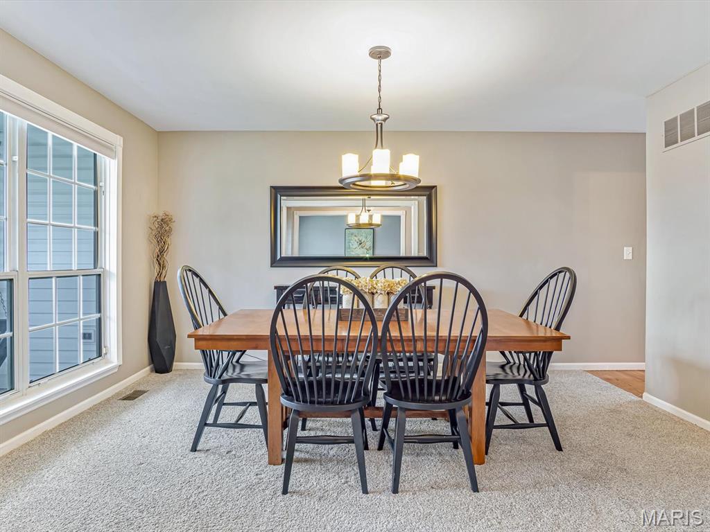 425 Deer Creek Road O'Fallon, IL 62269 - Photo 9 of 36 Gallery Image 9