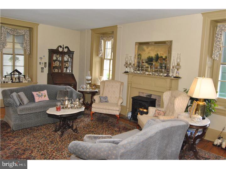 964 Almshouse Road Jamison, PA 18929 - Photo 3 of 25