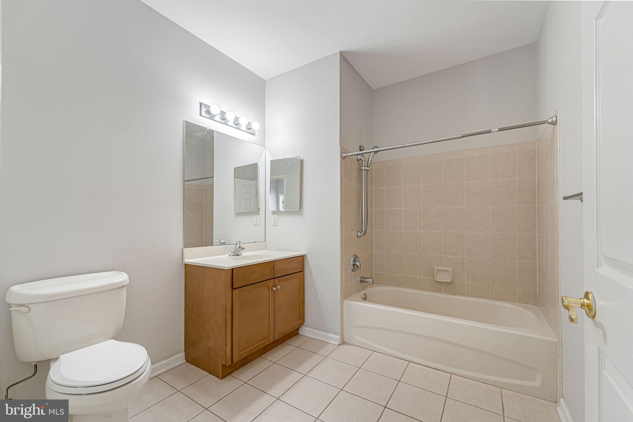 235 Masterson Court Ewing, NJ 08618 - Photo 17 of 23