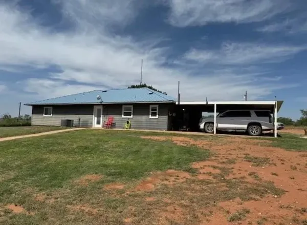$299,495 | 372 County Road 107, Roby, TX 79543
