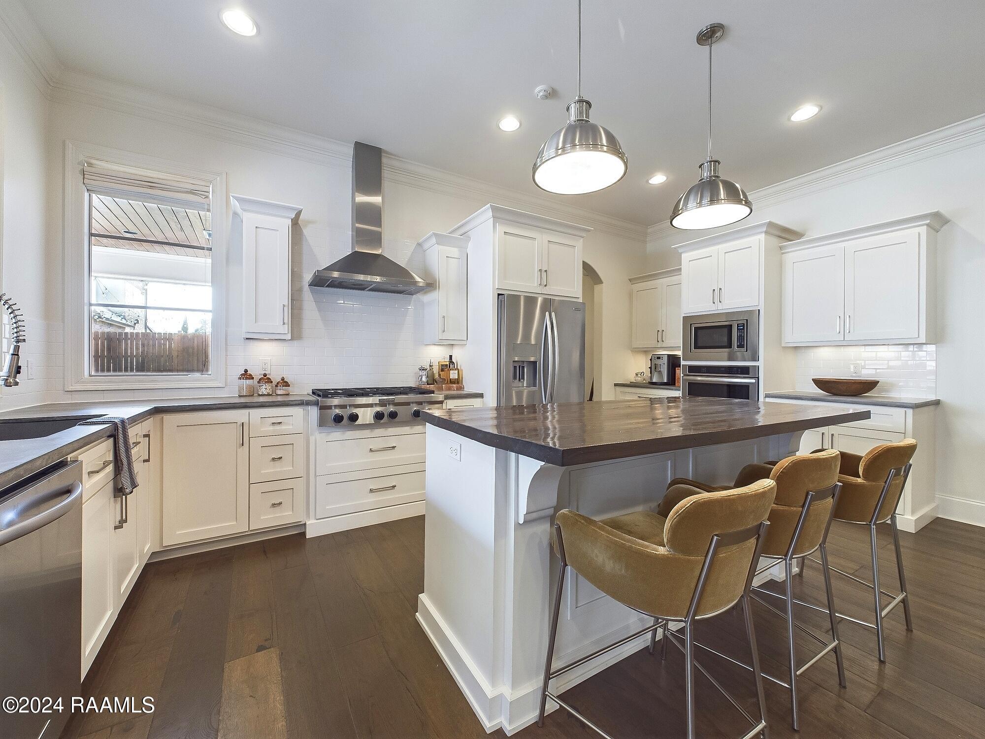 109 Ballantre Road Lafayette, LA 70503 - Photo 12 of 50 CAM04252G0-PR0016-STILL007