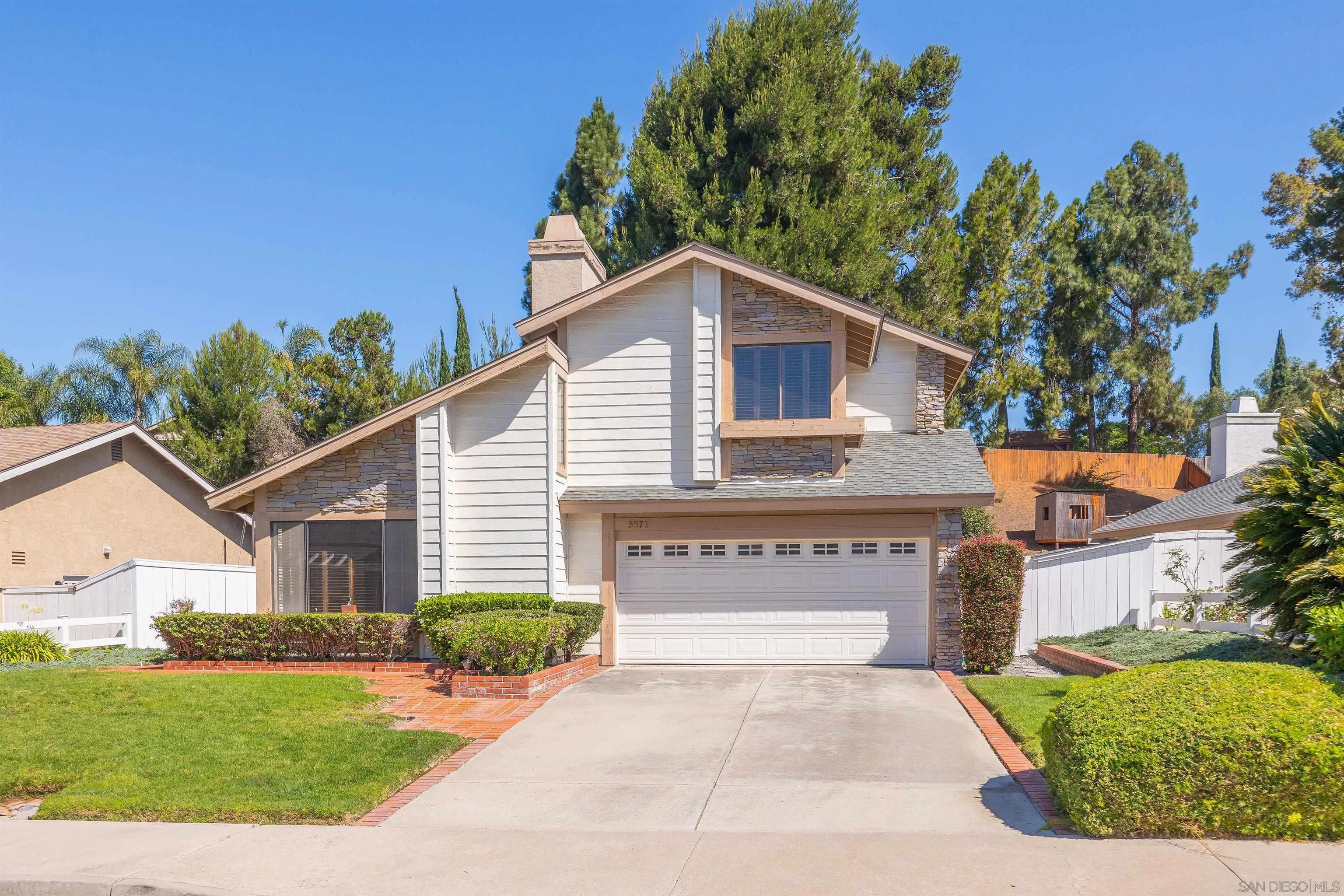 3577 Newland Road Oceanside, CA 92056 - Photo 2 of 26