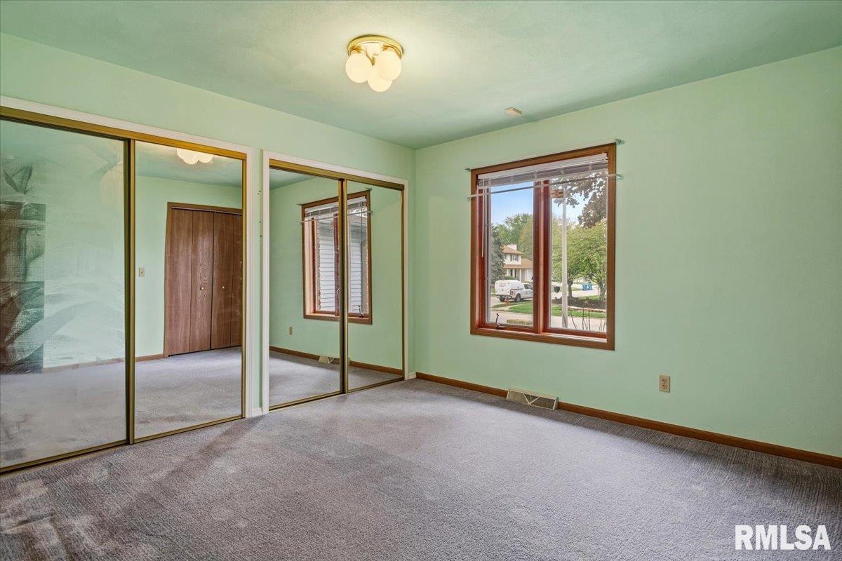 323 Bellerive Road Springfield, IL 62704 - Photo 18 of 25 Gallery Image 18