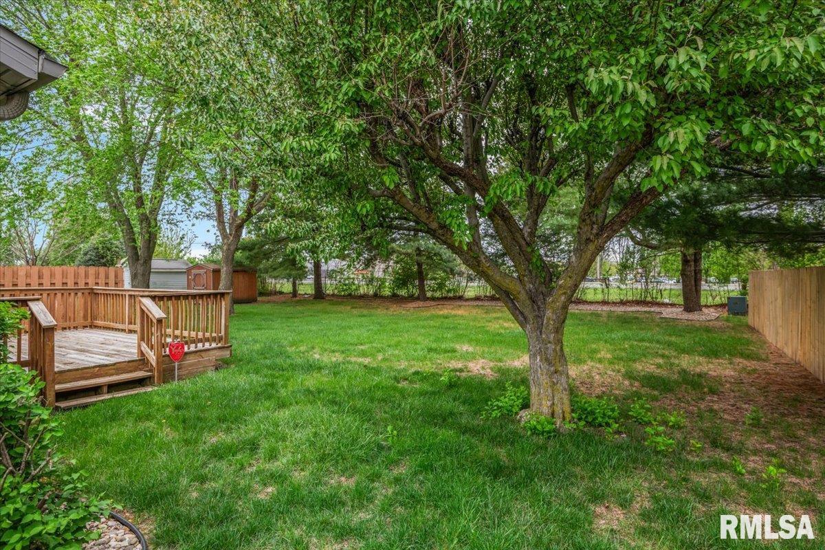 323 Bellerive Road Springfield, IL 62704 - Photo 23 of 25 Gallery Image 23