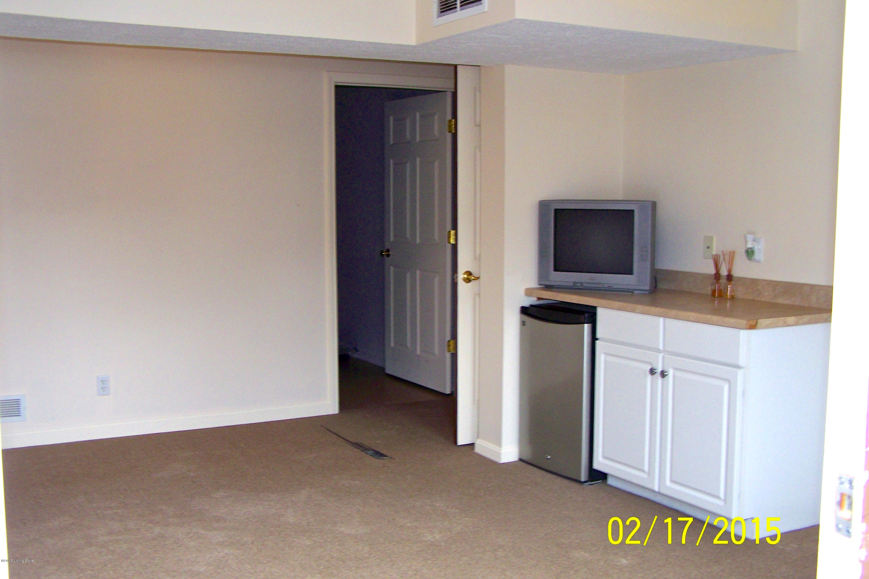 187 Old Spring House Road Shepherdsville, KY 40165 - Photo 22 of 31 187 Old Springhouse u mudd rm