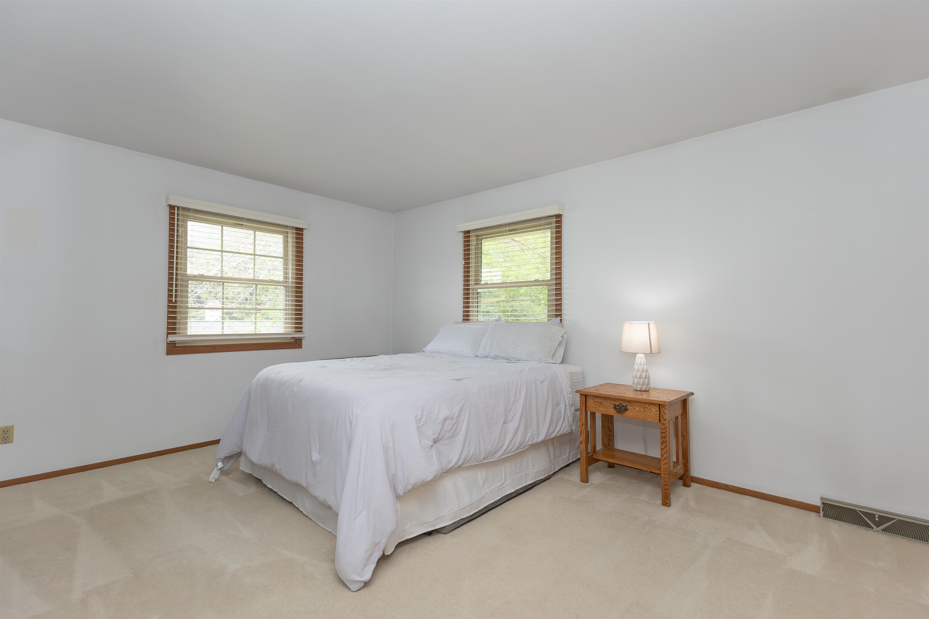 809 Melissa Street Menasha, WI 54952 - Photo 17 of 35
