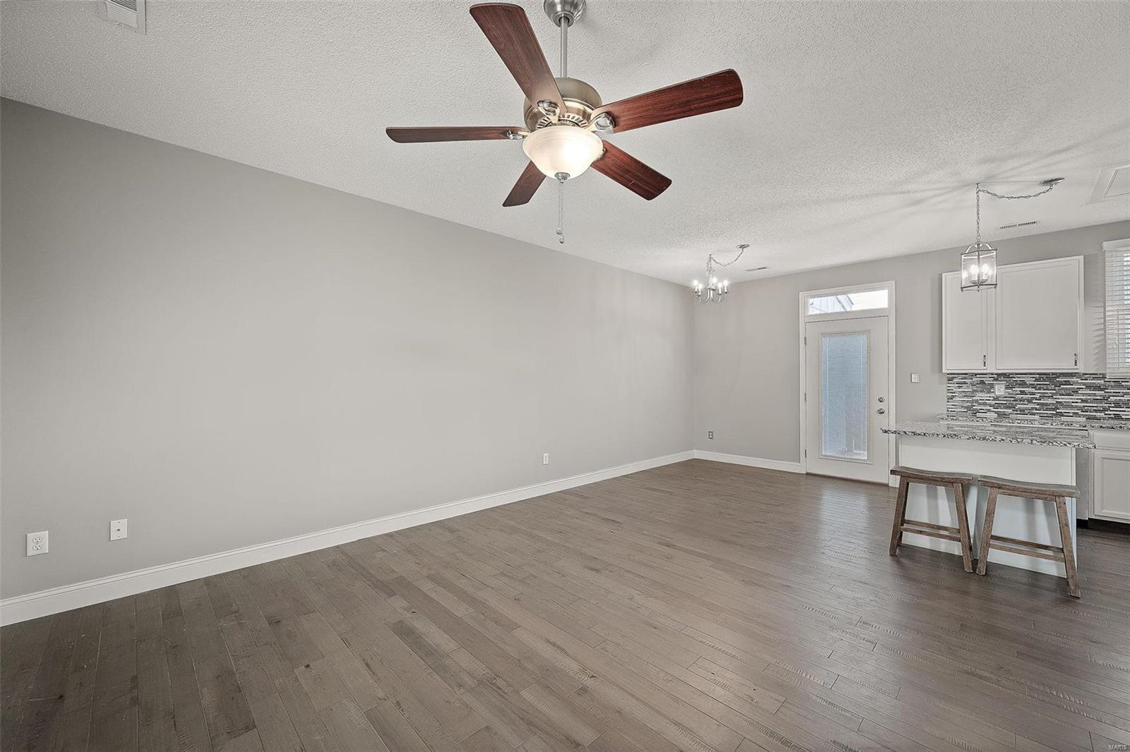 3577 Hempstead Street St. Charles, MO 63301 - Photo 6 of 22