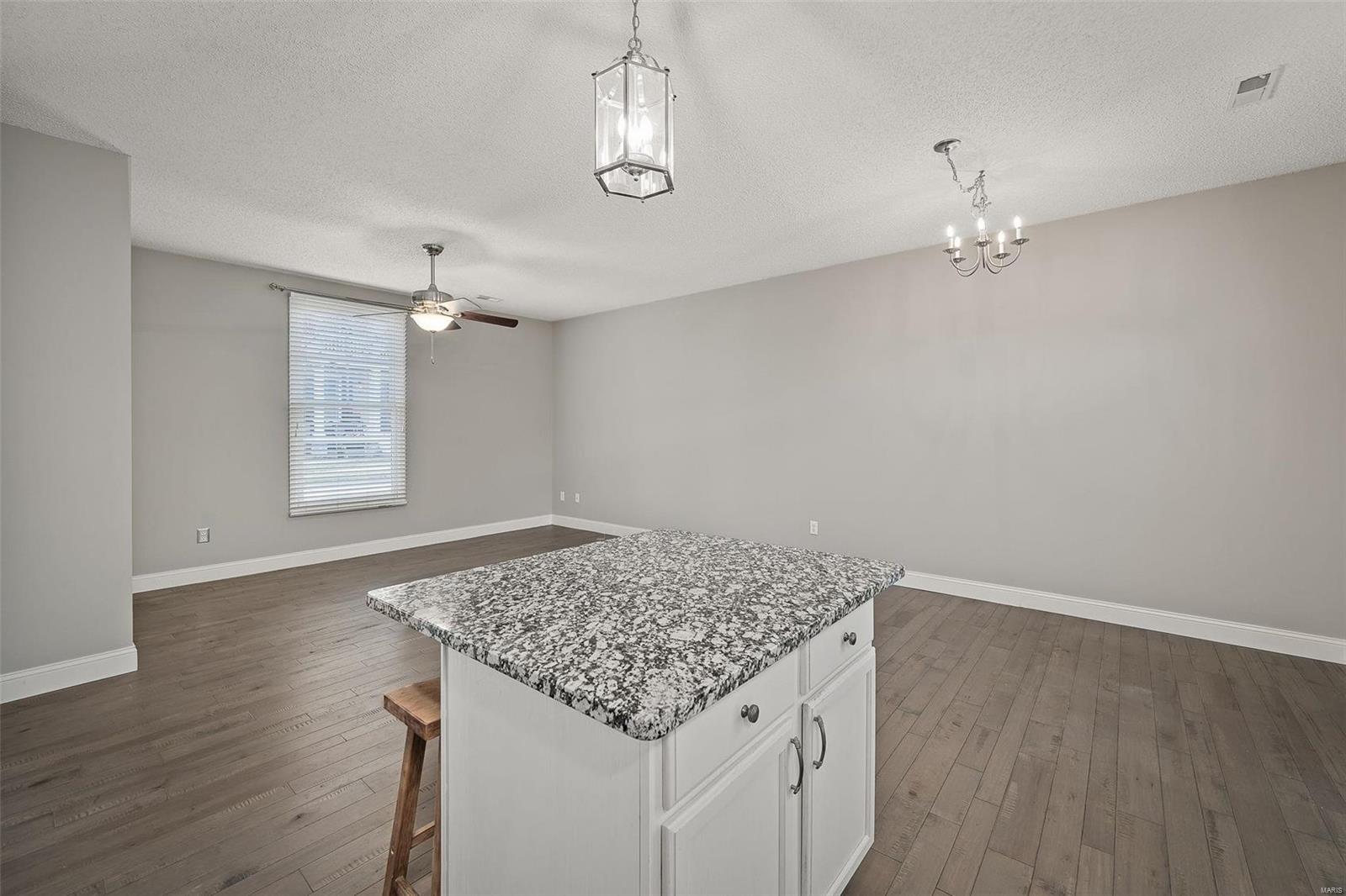 3577 Hempstead Street St. Charles, MO 63301 - Photo 10 of 22