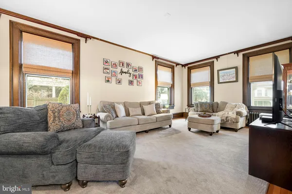 $525,000 | 1811 Mahantongo Street, Pottsville, PA 17901