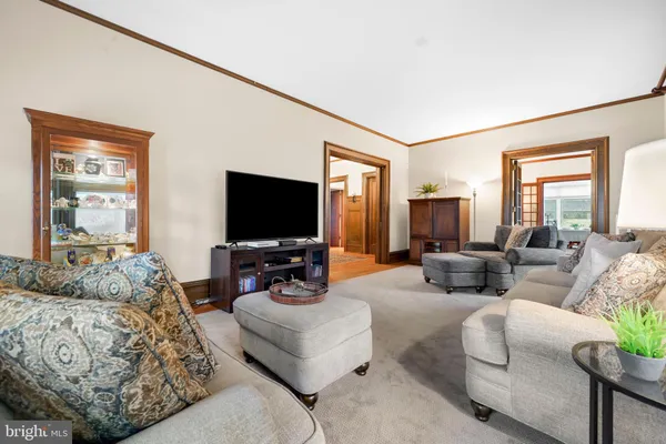 $525,000 | 1811 Mahantongo Street, Pottsville, PA 17901