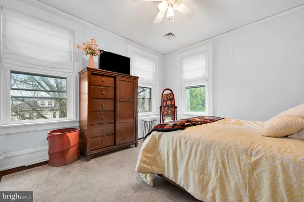 $525,000 | 1811 Mahantongo Street, Pottsville, PA 17901