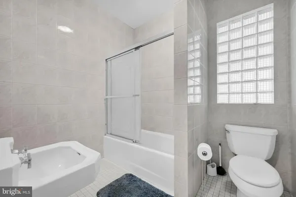 $525,000 | 1811 Mahantongo Street, Pottsville, PA 17901