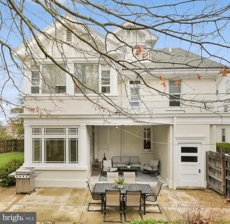 $525,000 | 1811 Mahantongo Street, Pottsville, PA 17901