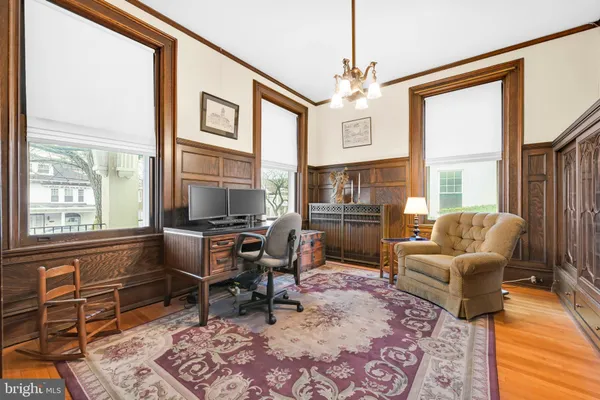 $525,000 | 1811 Mahantongo Street, Pottsville, PA 17901