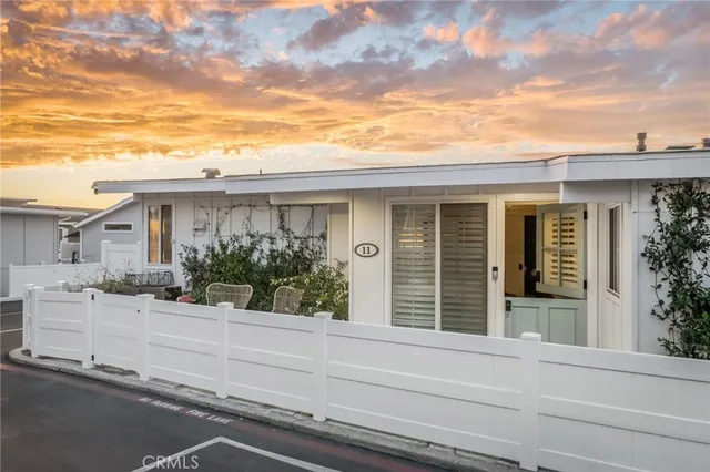 a view of house with outdoor space