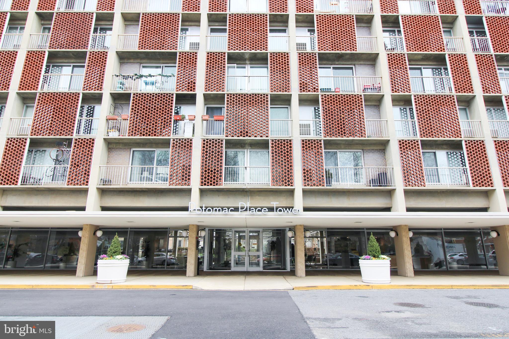 800 4th Street Southwest, Unit N203 Washington, DC 20024 - Photo 2 of 33