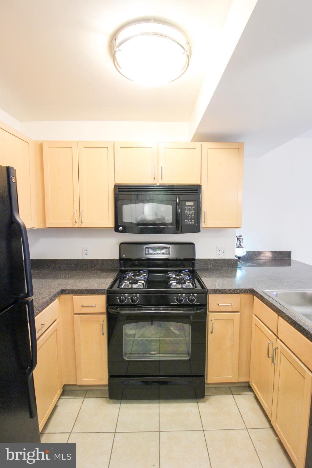 800 4th Street Southwest, Unit N203 Washington, DC 20024 - Photo 11 of 33