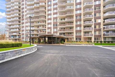 a view of a large building