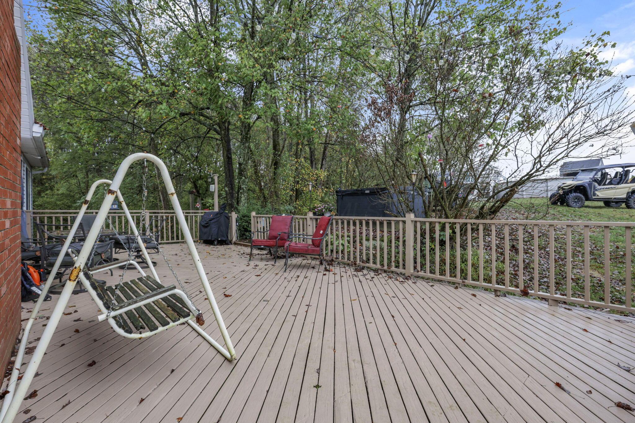 3610 Henpeck Road Utica, OH 43080 - Photo 54 of 88 Plumbed with gas line for grills.